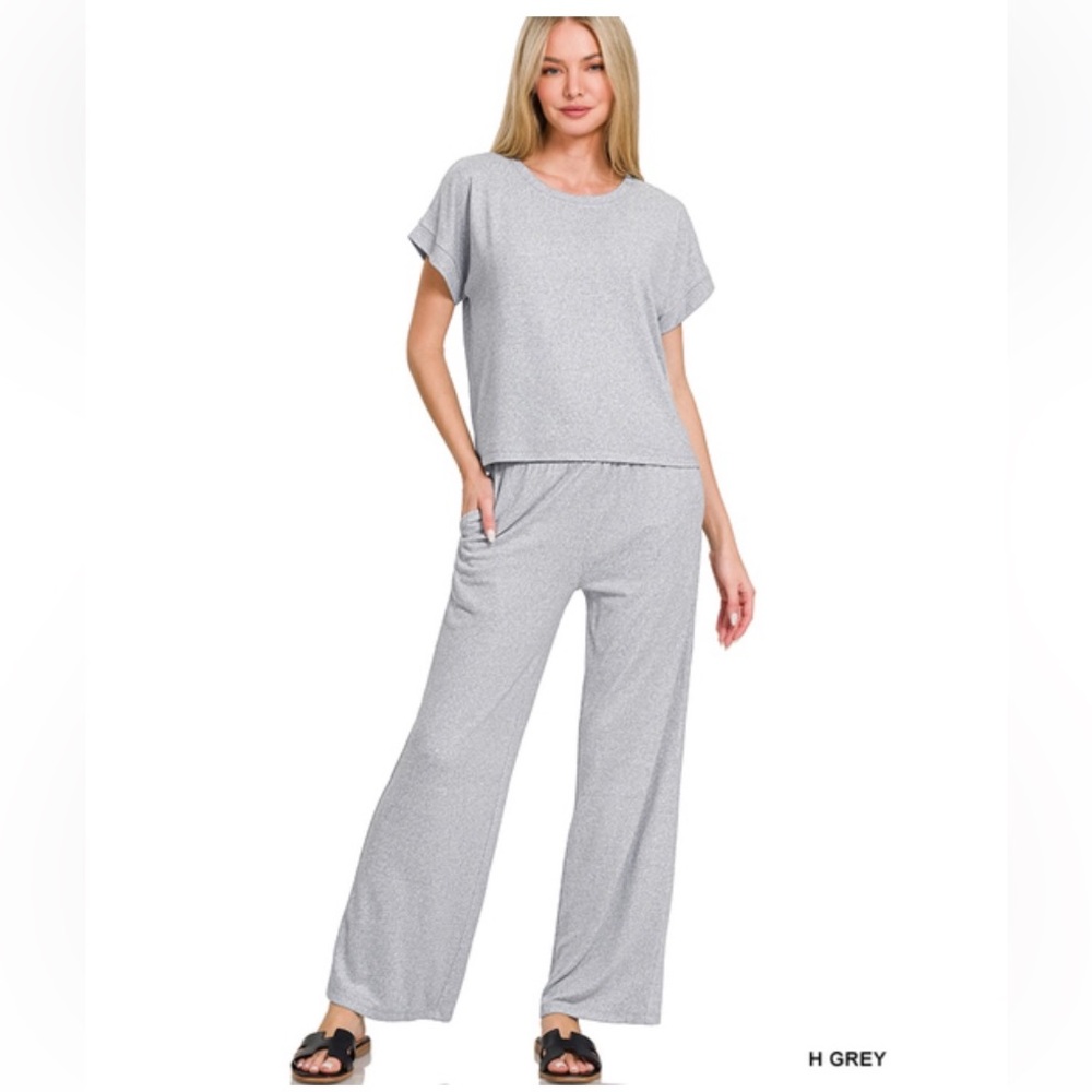 Zenana Outfitters Two Piece PJ/Lounge Set, Sz S
